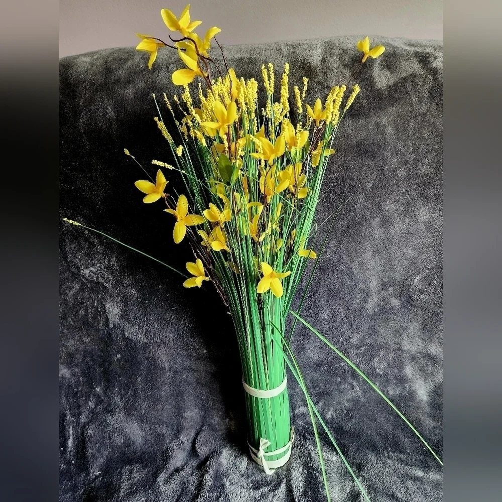 NWT lot of 2 Yellow Forsythia & Grass Bundle 24' spring summer home decor accent